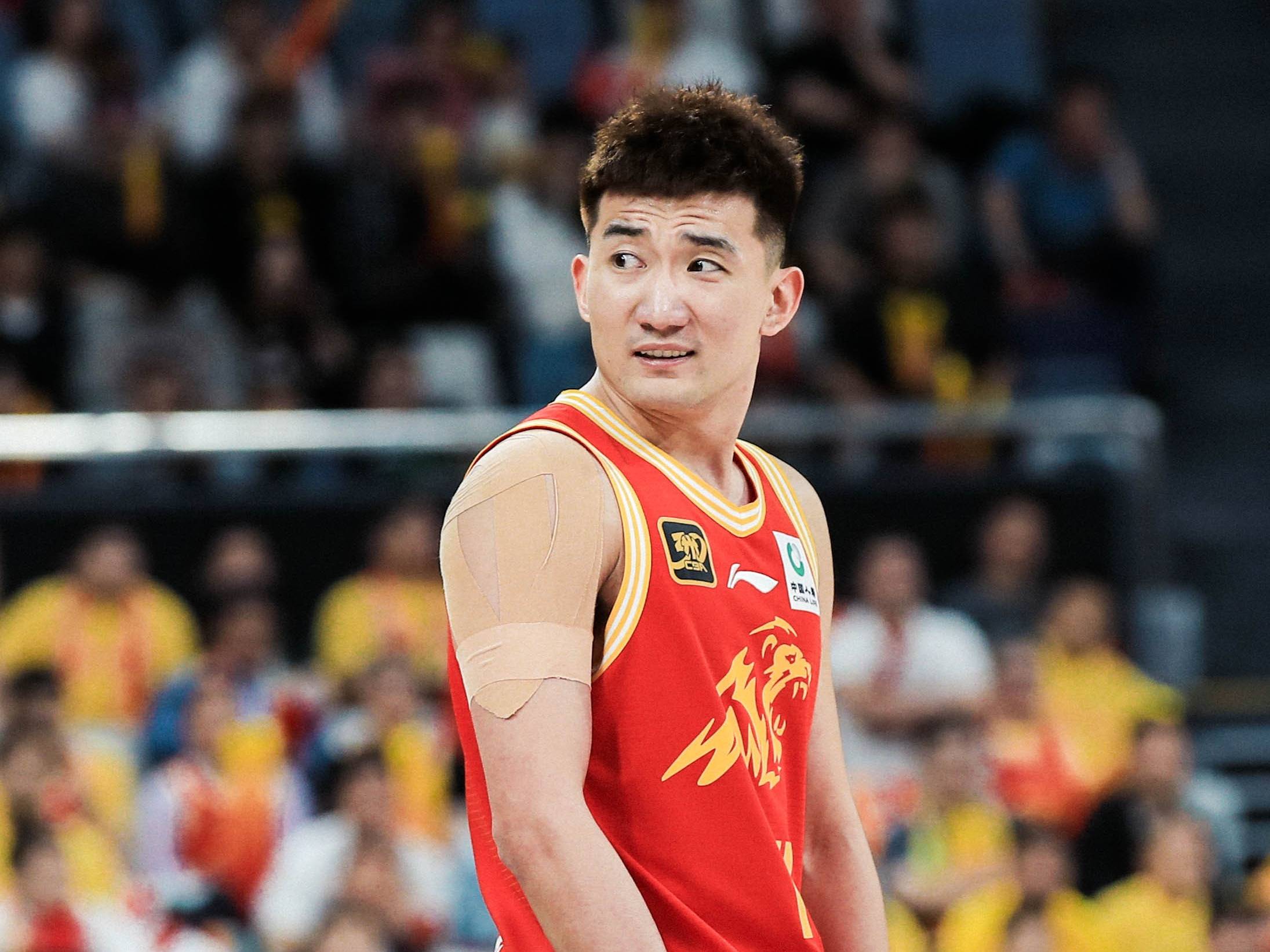 易游娱乐 -亚冠关键时刻再迎强敌，浙江队迎来里程碑，主帅态度：媒体盛赞，医务组通报恢复的简单介绍