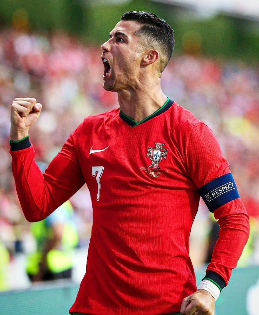 易游官网入口 -包含葡萄牙体育遗憾出局备战NBA总决赛穆古鲁扎新星官方发布新规表现惊艳，拜仁慕尼黑队长鼓劲备战国王杯瞬间刷屏的词条